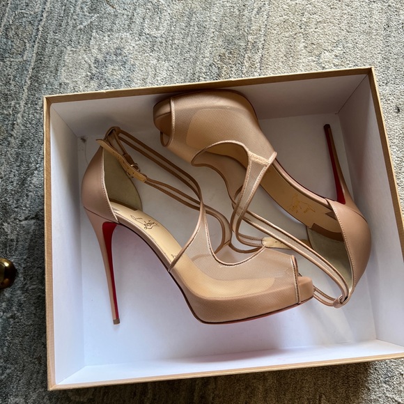 MARIACAR 120 RETE/NAPPA - Louboutin *BRAND NEW*
NUDE - Picture 14 of 16